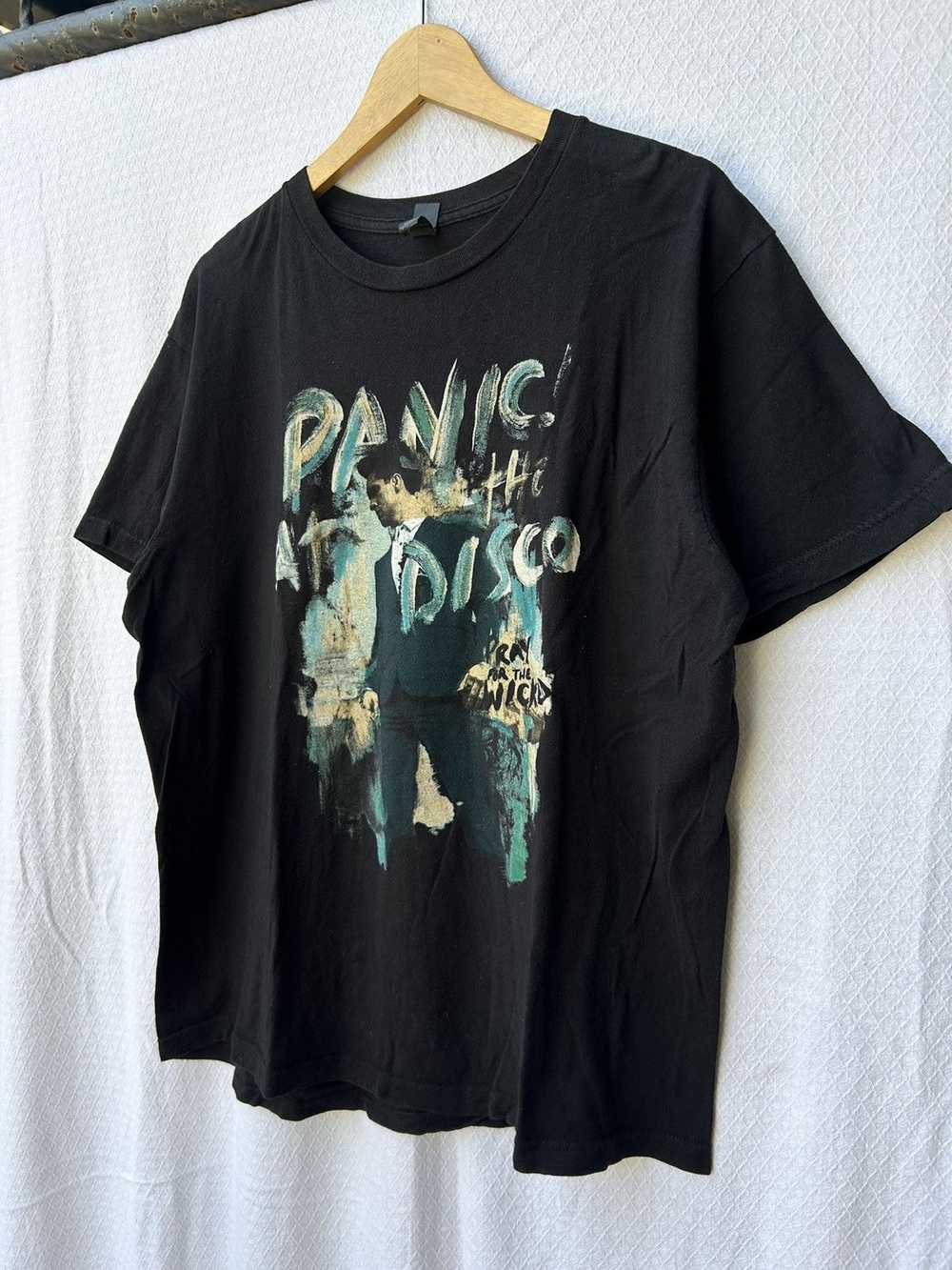 Band Tees × Very Rare × Vintage Panic at the disc… - image 3