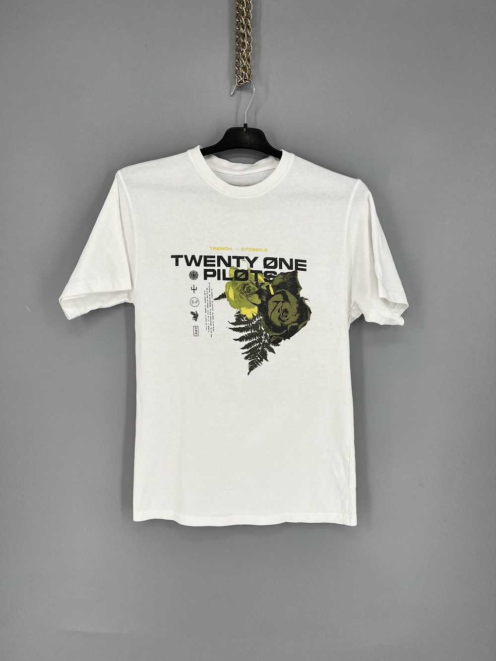 Band Tees × Streetwear × Vintage Vintage Y2K Twen… - image 1