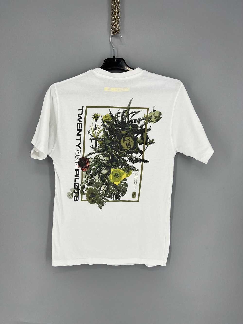 Band Tees × Streetwear × Vintage Vintage Y2K Twen… - image 9