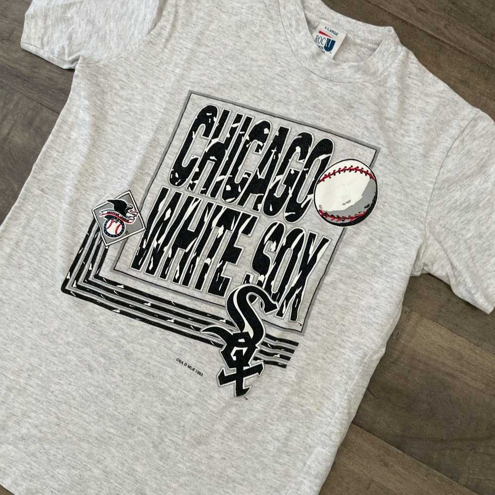 MLB × Vintage Vintage 90s Chicago White Sox Shirt - image 2