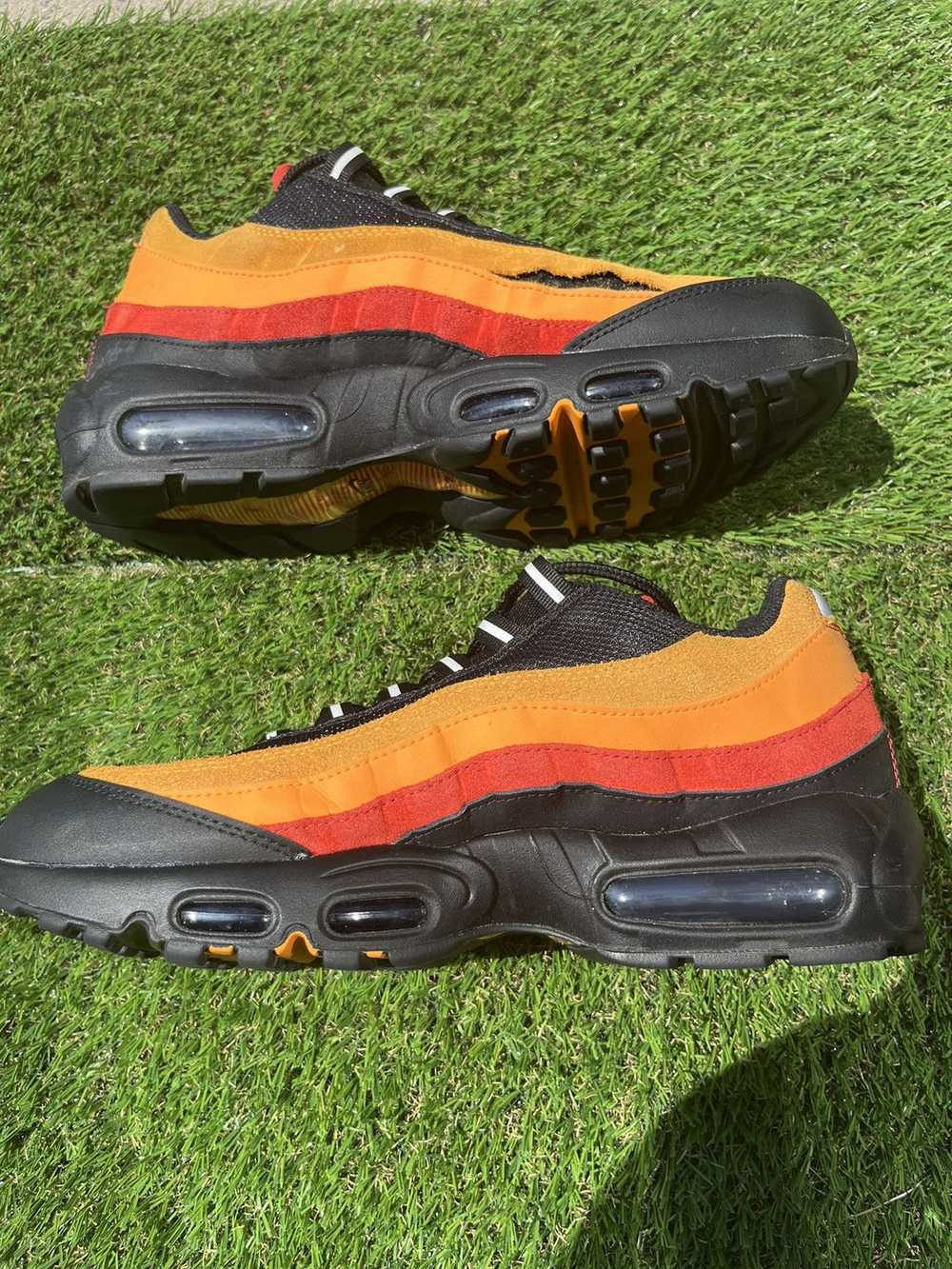 Nike Nike Air Max 95 ‘Raygun’ - Size 9 - image 2