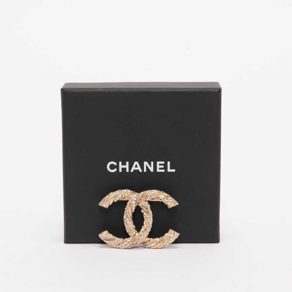 Chanel Light Gold Crystal CC Twist Brooch - image 6