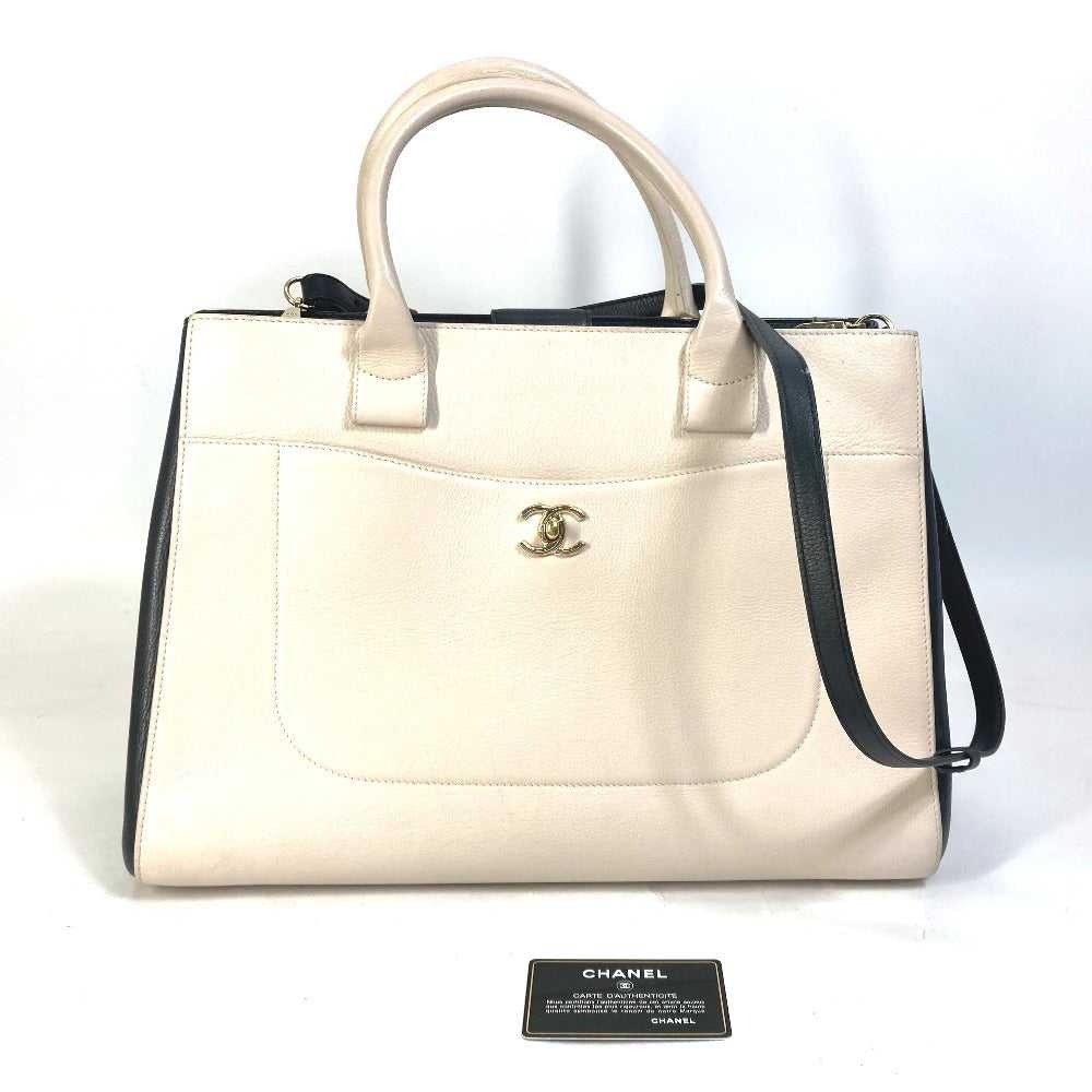 CHANEL Handbag leather beige CC COCO Mark Bicolor… - image 2