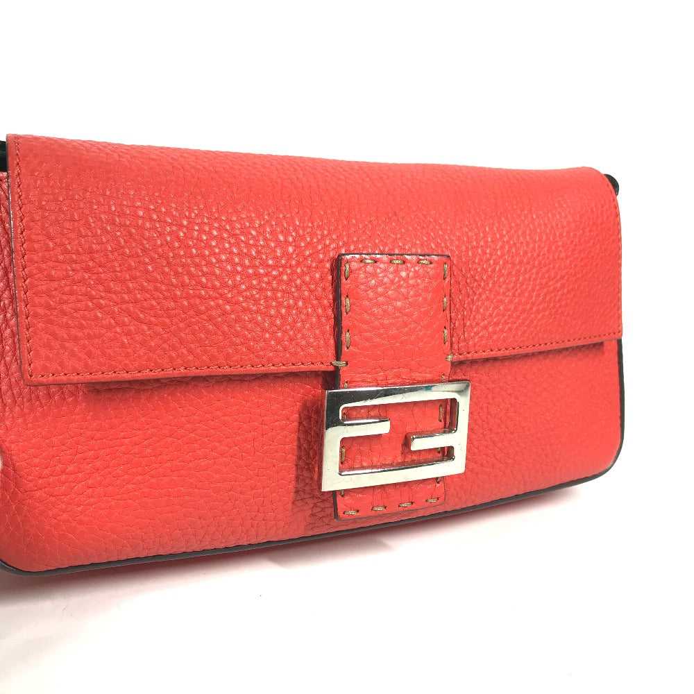 FENDI Shoulder Bag leather Red Mamma Bucket Celer… - image 8