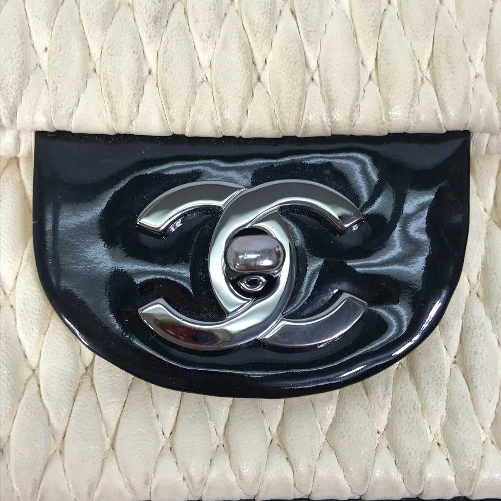 CHANEL Shoulder Bag Lambskin, Patent Leather whit… - image 11