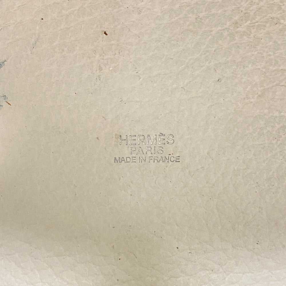 HERMES Handbag Taurillon Clemence white Picotin E… - image 9