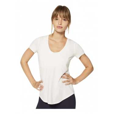 Lululemon T-shirt