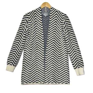 Designer Cyrus Black Ivory Chevron Long Sleeve Ca… - image 1