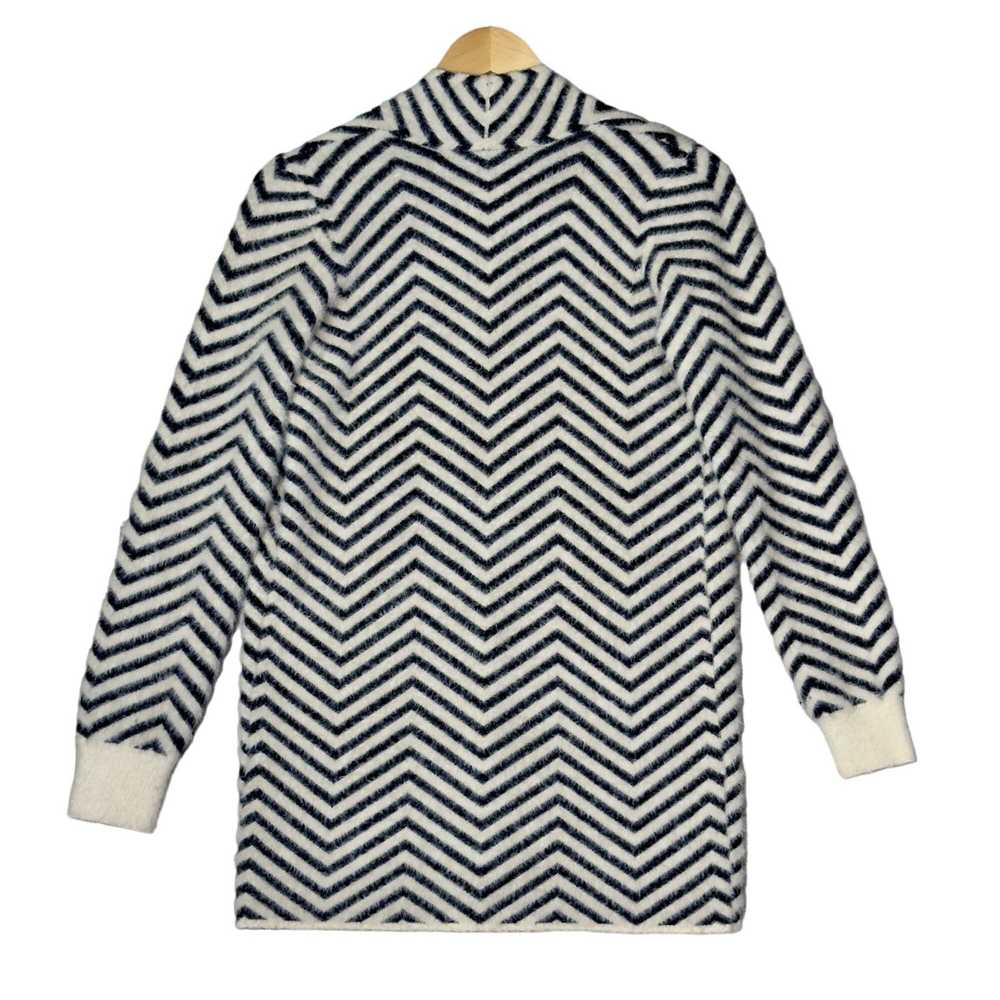 Designer Cyrus Black Ivory Chevron Long Sleeve Ca… - image 3