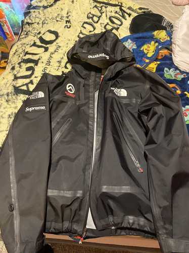 Supreme north face summit - Gem