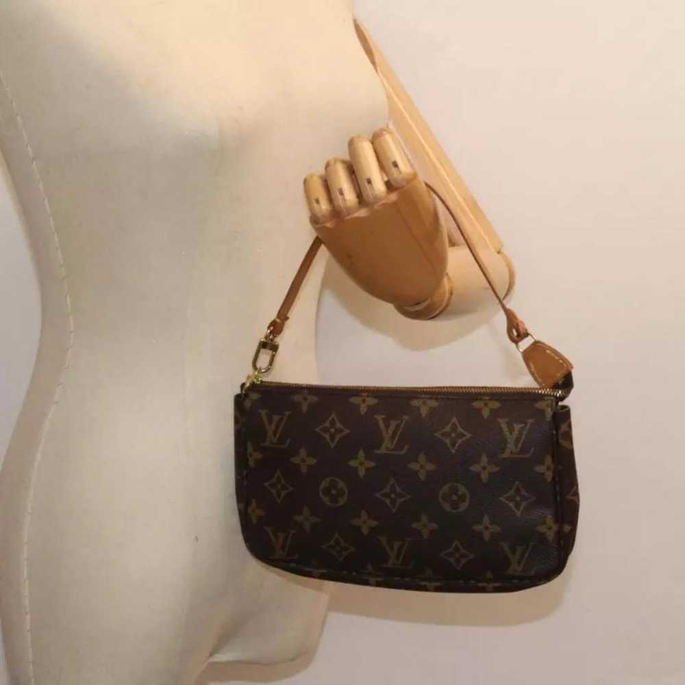 Louis Vuitton Leather purse - image 4