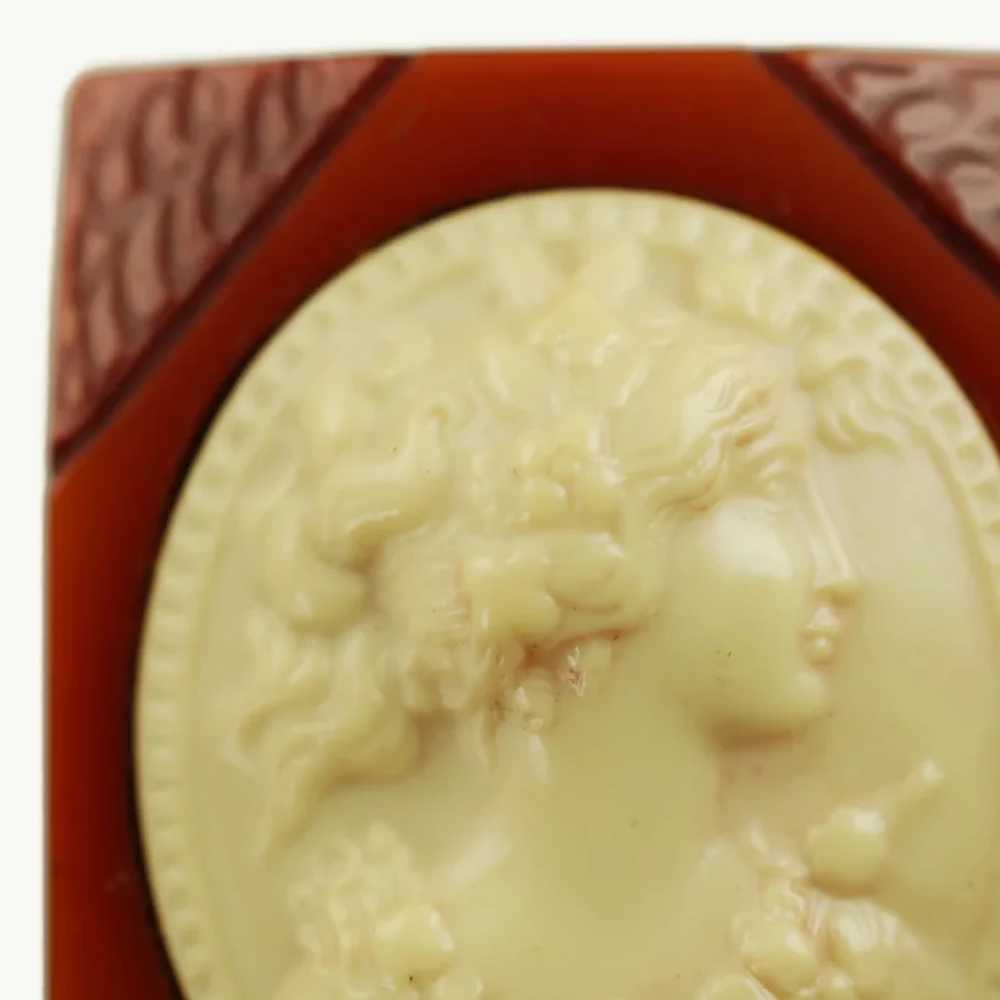 Vintage Bakelite Brooch Pin with Celluloid Cameo - image 2