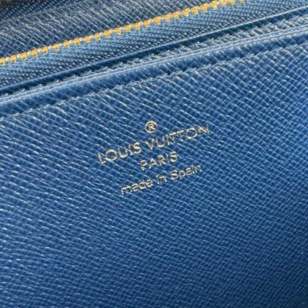 Louis Vuitton Zippy cloth purse - image 8