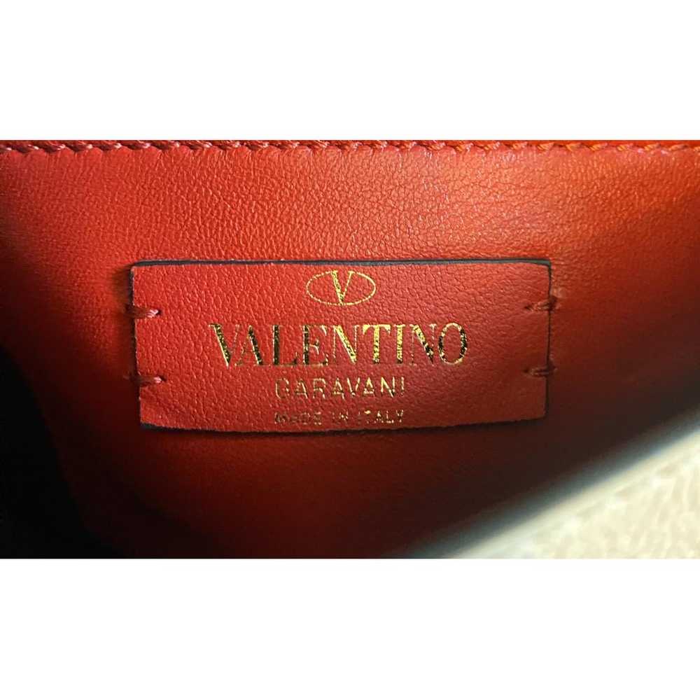 Valentino Garavani Vring leather clutch bag - image 5