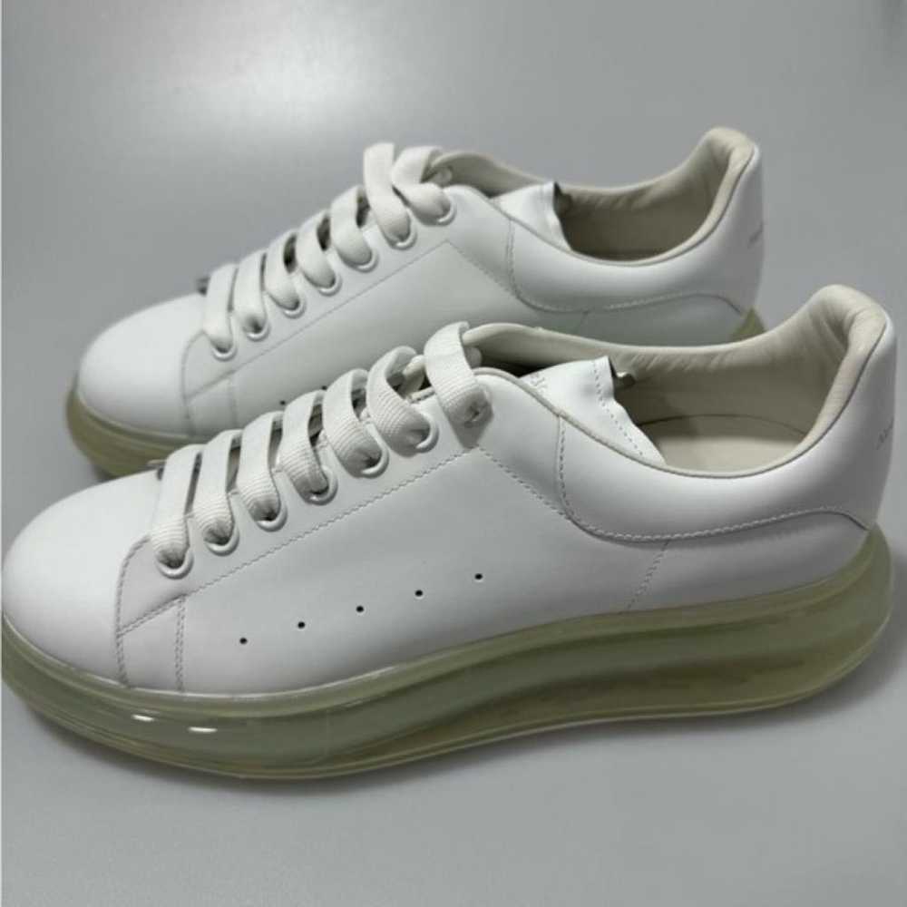 Alexander McQueen Oversize leather low trainers - image 3