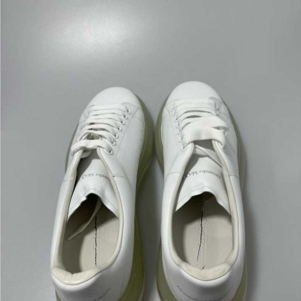 Alexander McQueen Oversize leather low trainers - image 5