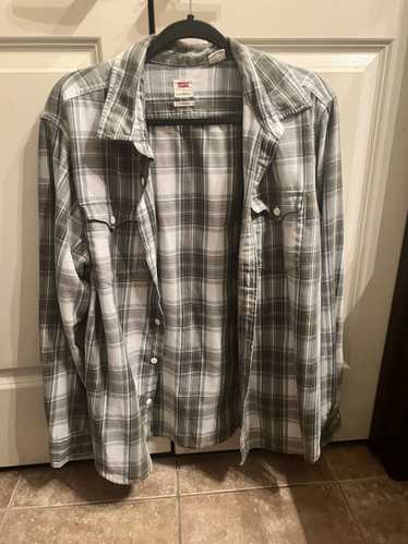 Levi's Levi’s green button up (L)