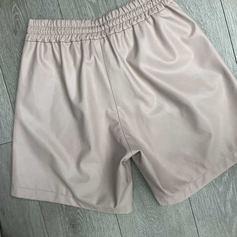 Amiri Amiri leather, summer shorts, size M - image 9