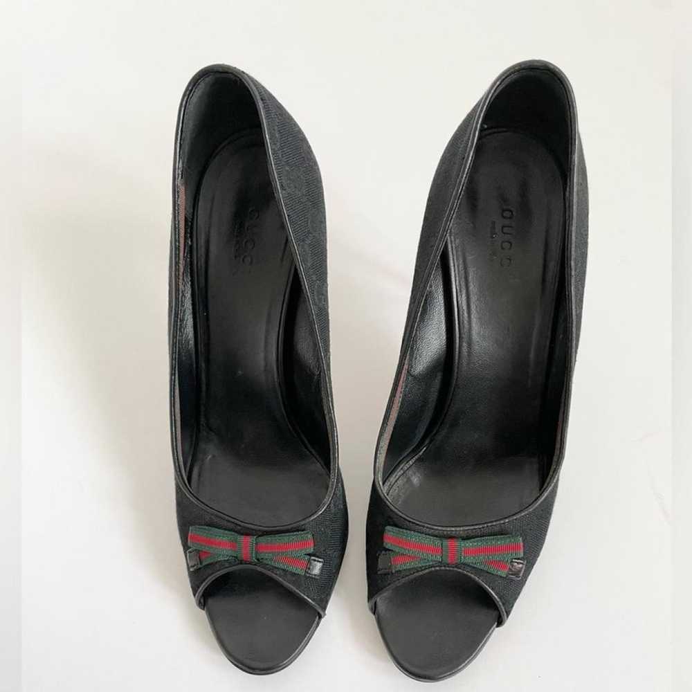 Gucci Cloth heels - image 3