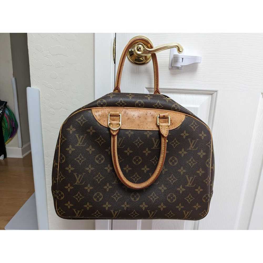 Louis Vuitton Deauville leather bag - image 6