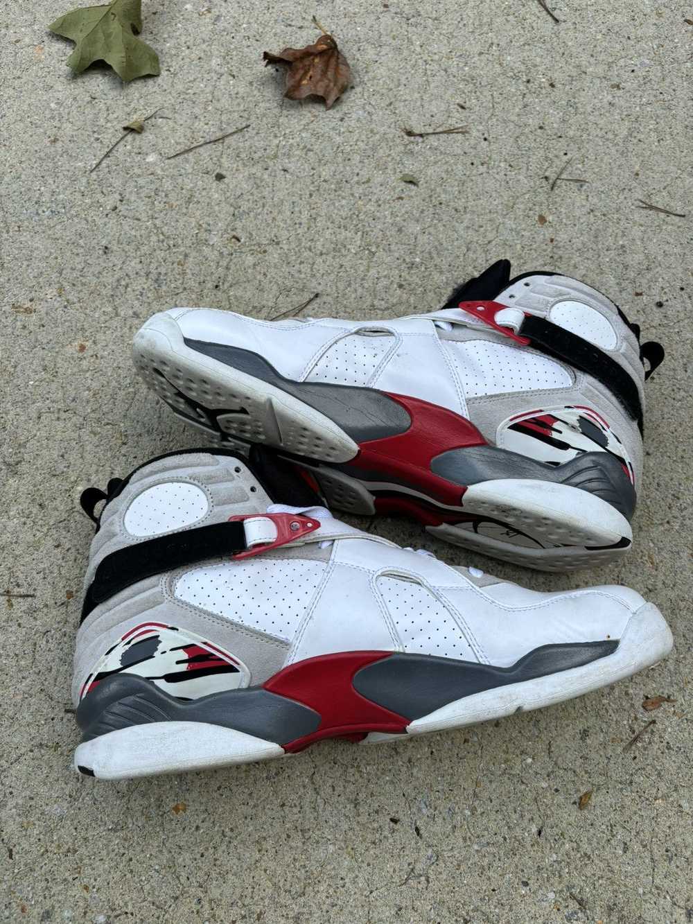 Jordan Brand × Nike Jordan 8 Retro Bugs Bunny 2013 - image 2