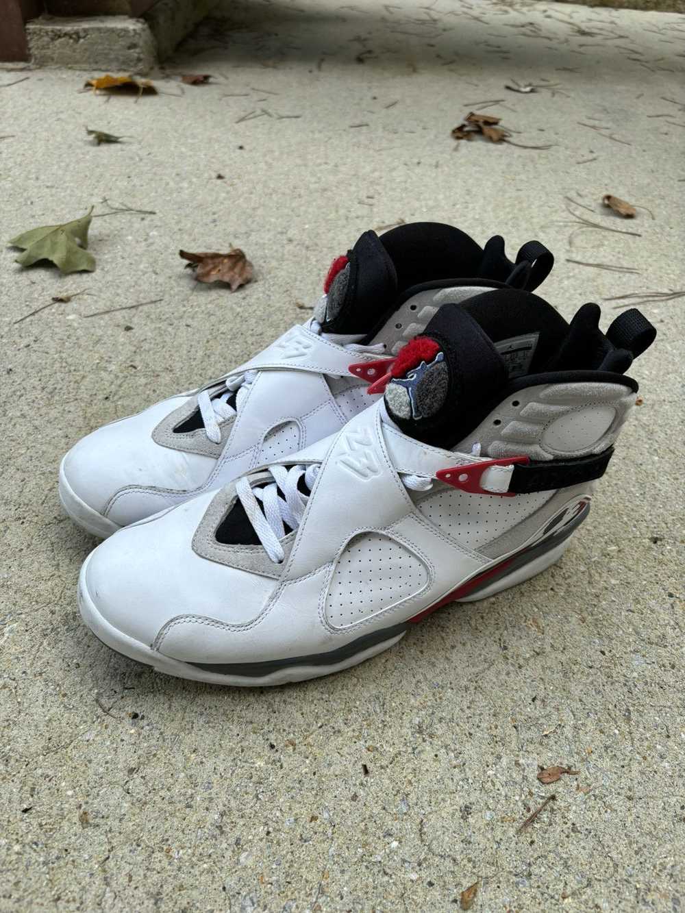 Jordan Brand × Nike Jordan 8 Retro Bugs Bunny 2013 - image 3