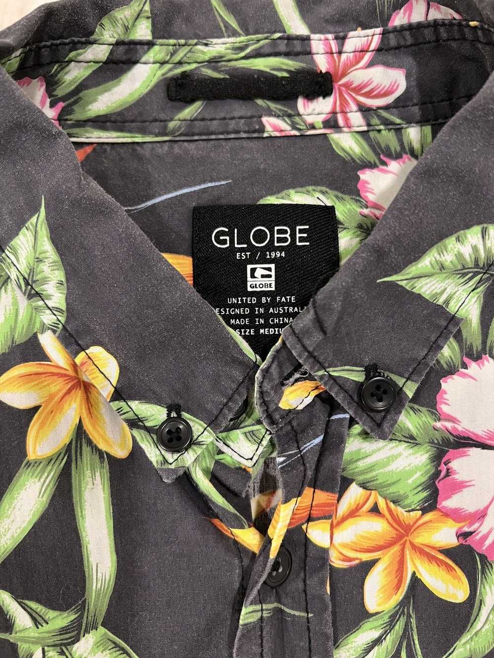 Globe Globe Hawaiian Shirt - image 3