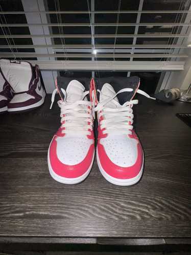 Nike Air Jordan 1 - image 1