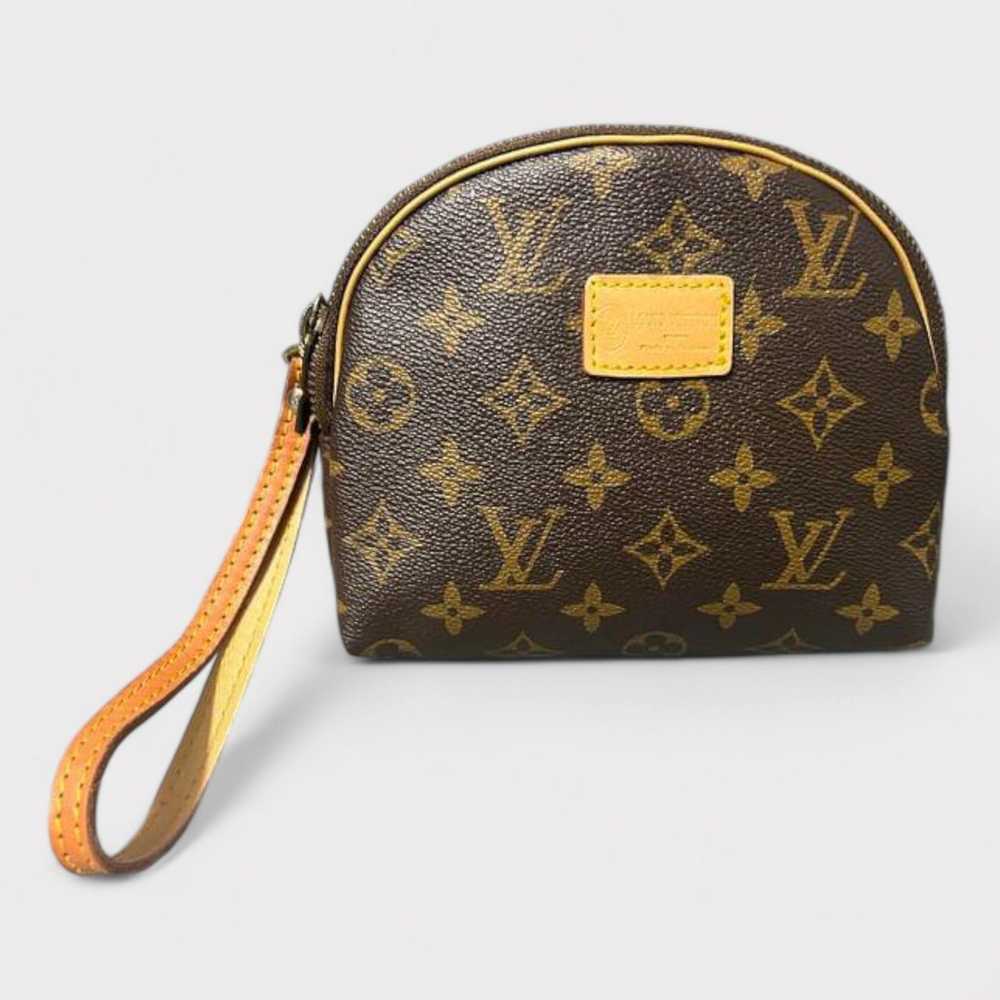 Vintage Authentic 1970s Louis Vuitton Cosmetic Ca… - image 2