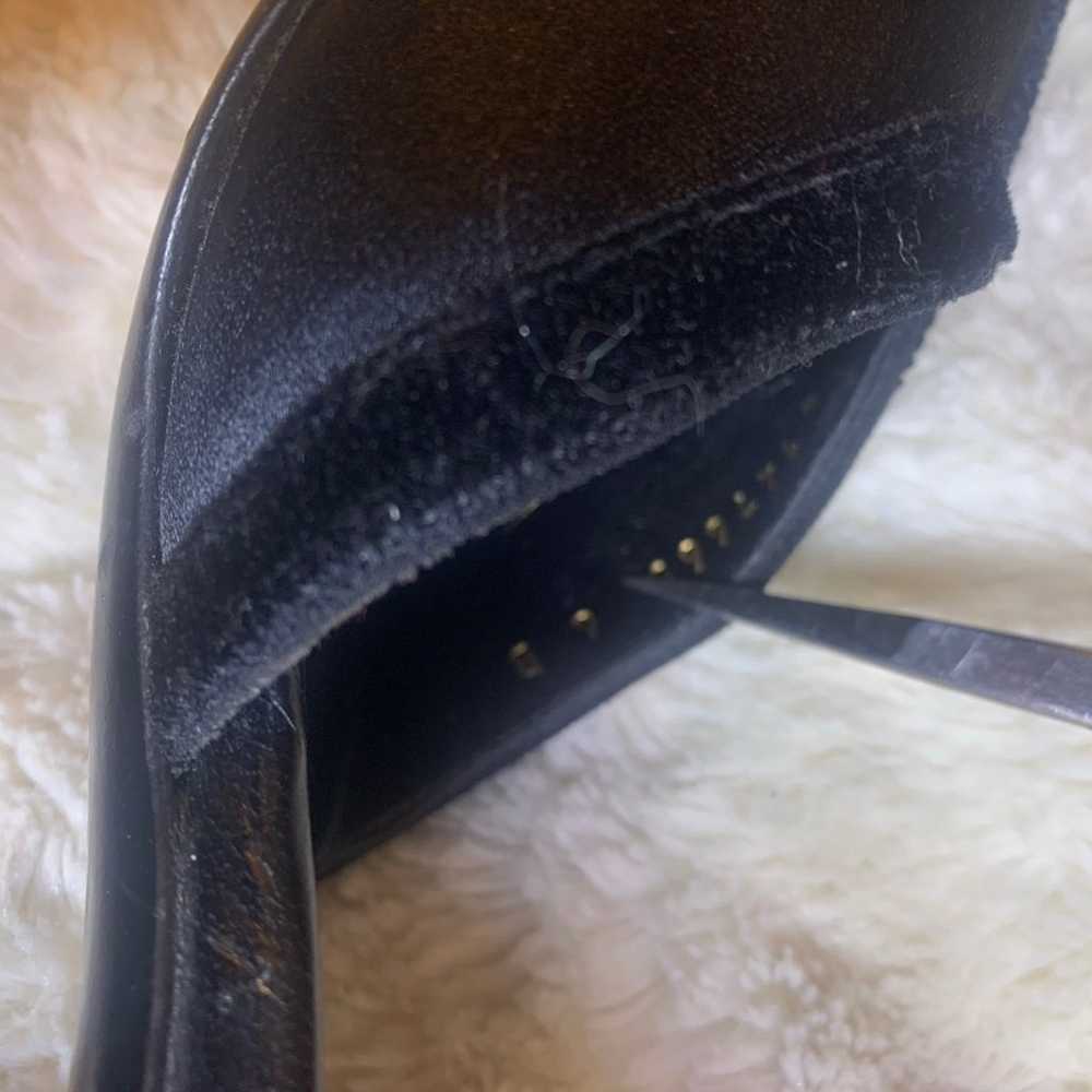 “VINTAGE” Gucci black Heels w/ Diamond “Gucci”des… - image 6