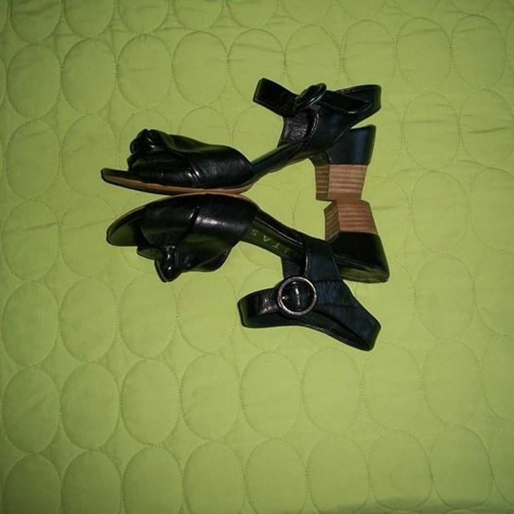 Hispanitas Vintage 2012 Black Leather Sandals - image 8