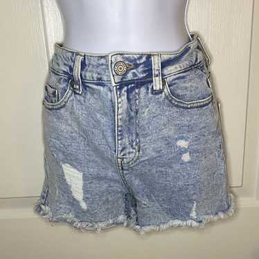 Streetwear Indigo Rein Light Wash Denim Shorts - image 1