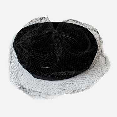 1950s Black Wool Hat, Netting & Hatpin | A Classic