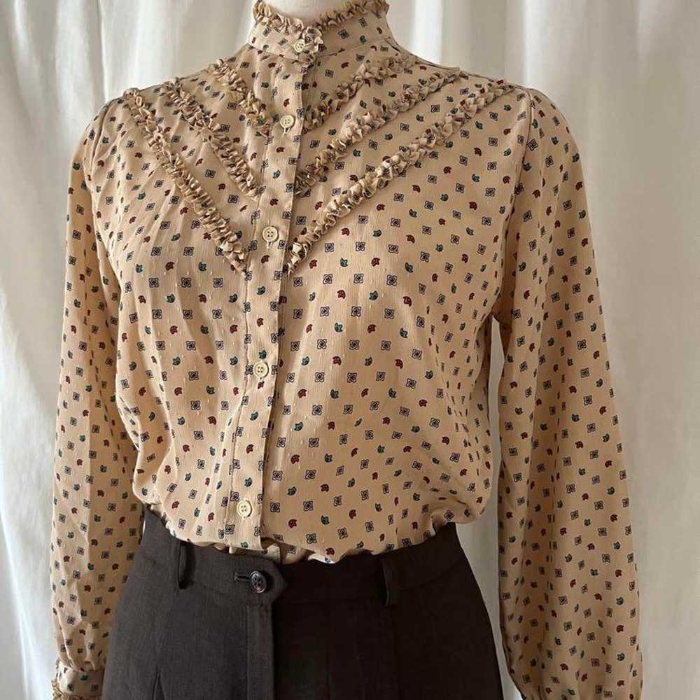 Frill blouse, long sleeve, polka dot pattern, ret… - image 5