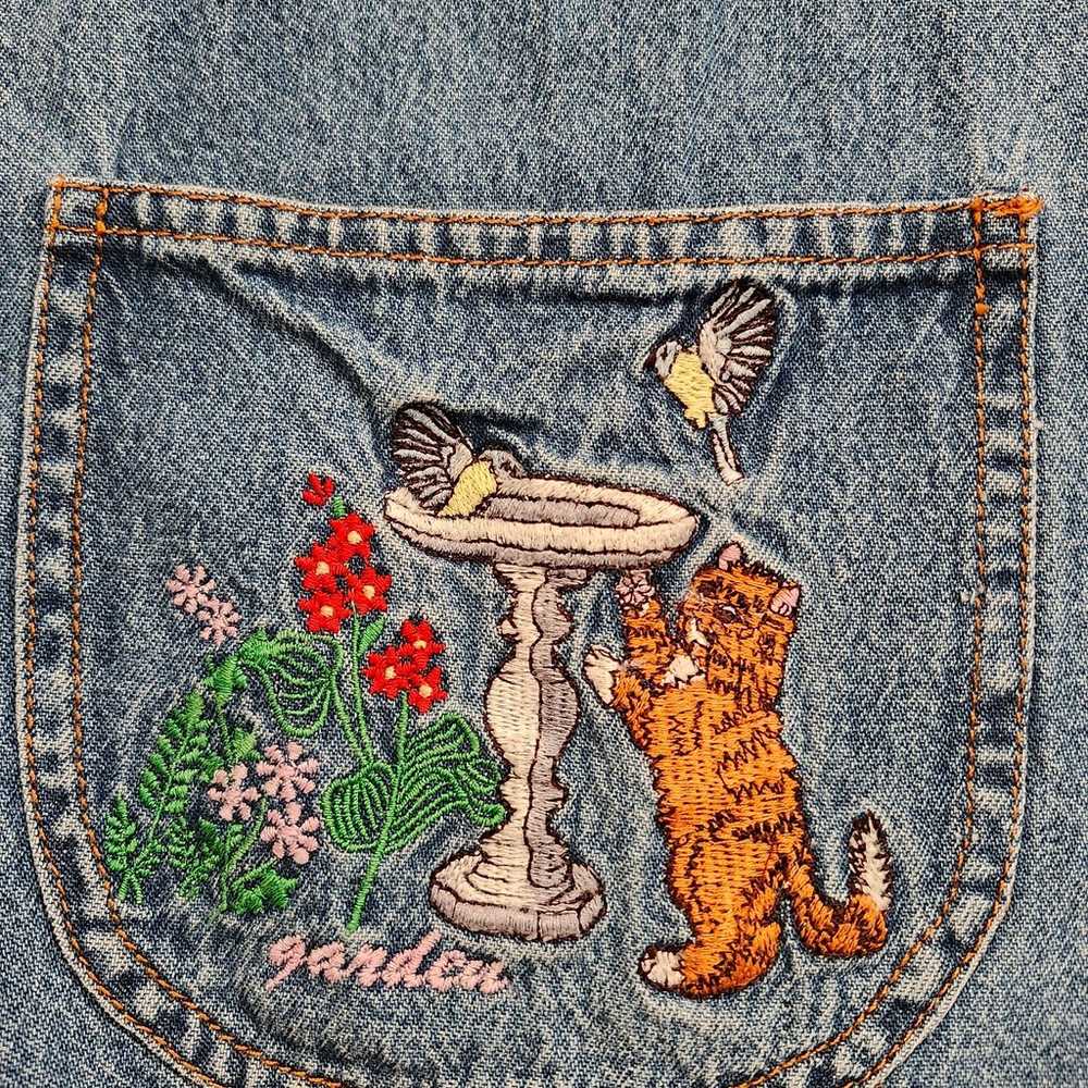 Embroidered vintage cat button down - image 4