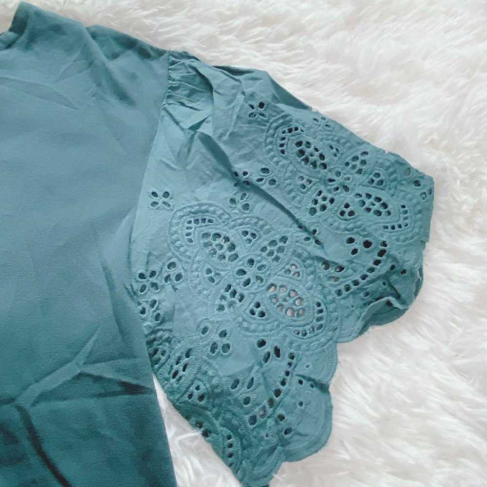 grove★【L】Green Volume Sleeve Embroidered Cut-Slee… - image 7