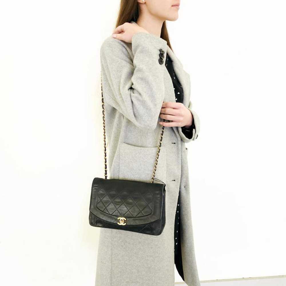 Chanel Diana leather crossbody bag - image 3