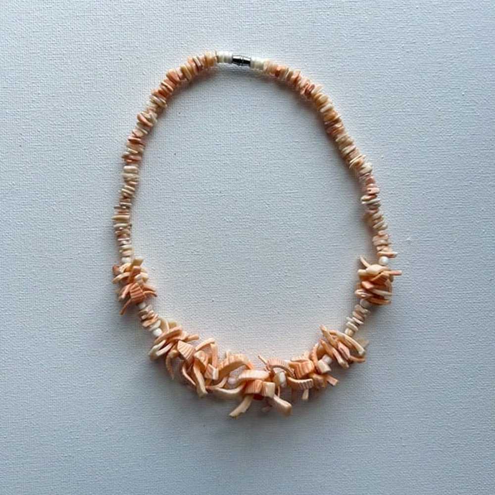 Vintage Peach Puka Shell Choker Necklace - image 2