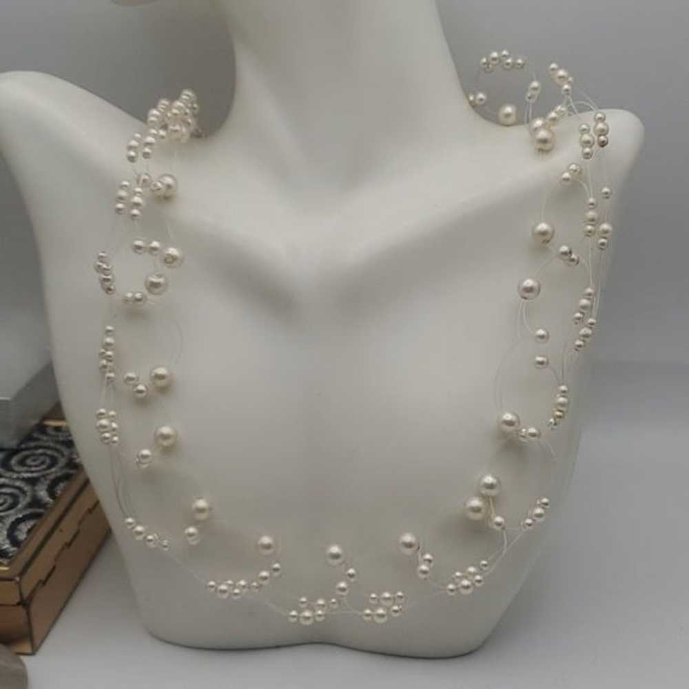 N3002 floating pearl crotchet illusion necklace - image 1