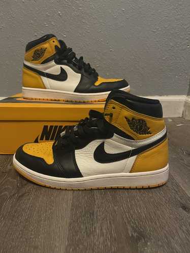 Jordan Brand × Nike Jordan 1 High Yellow Toe / Tax