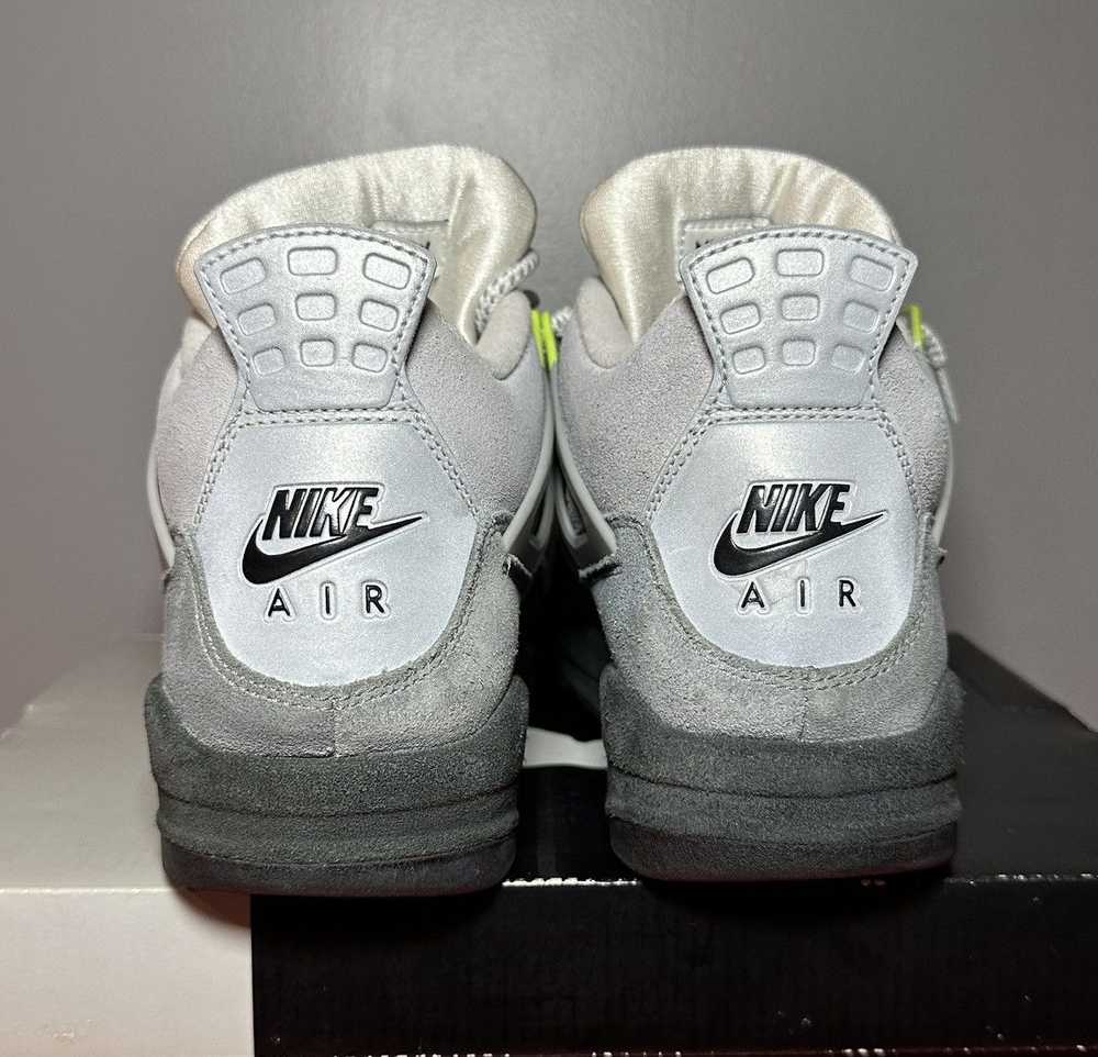 Jordan Brand Size 9 - Jordan 4 Retro SE Mid Neon … - image 3