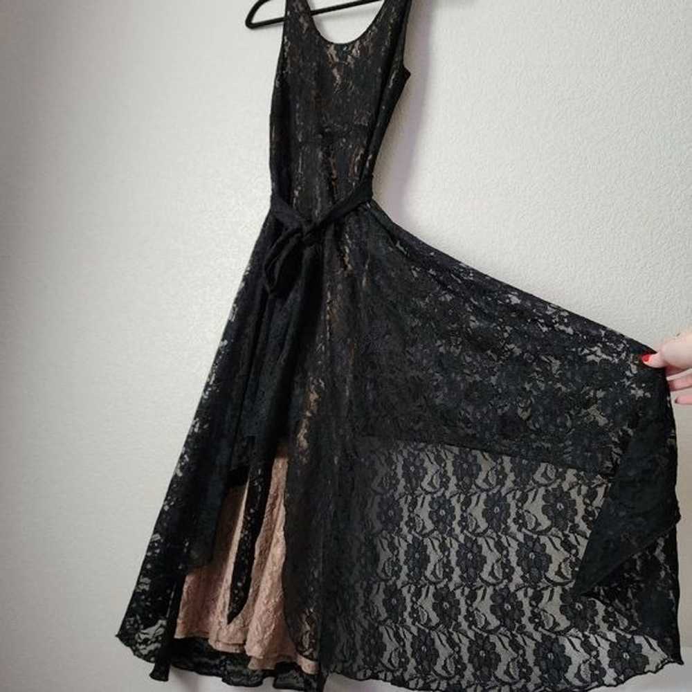 THE J. PETERMAN COMPANY Black / Tan Lace Dress Go… - image 11