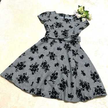 Seasons Floral Dress Gray Knee-Length Dress Size … - image 1