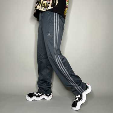 Adidas × Streetwear × Vintage Vintage Adidas Swea… - image 1