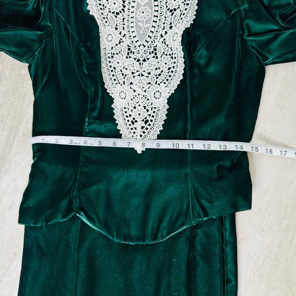 JESSICA MCCLINTOCK Gunne Sax green velvet edwardi… - image 6