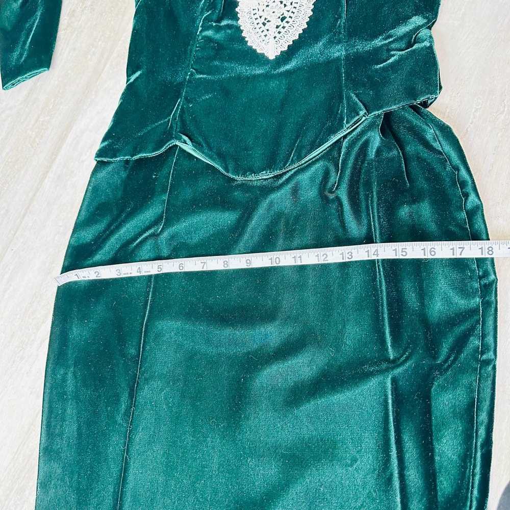 JESSICA MCCLINTOCK Gunne Sax green velvet edwardi… - image 7