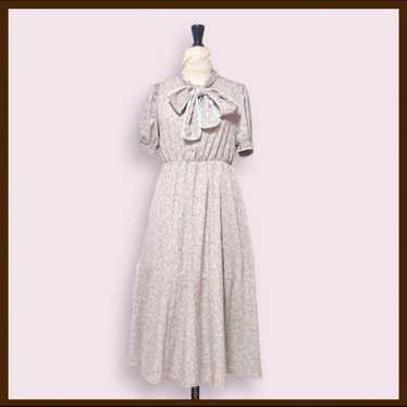 apresjour Floral Bow Tie One-Piece Dress Beige Si… - image 1