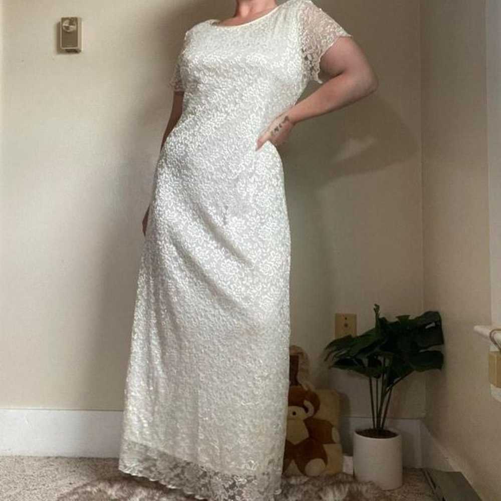 Vintage white lace dress - image 6