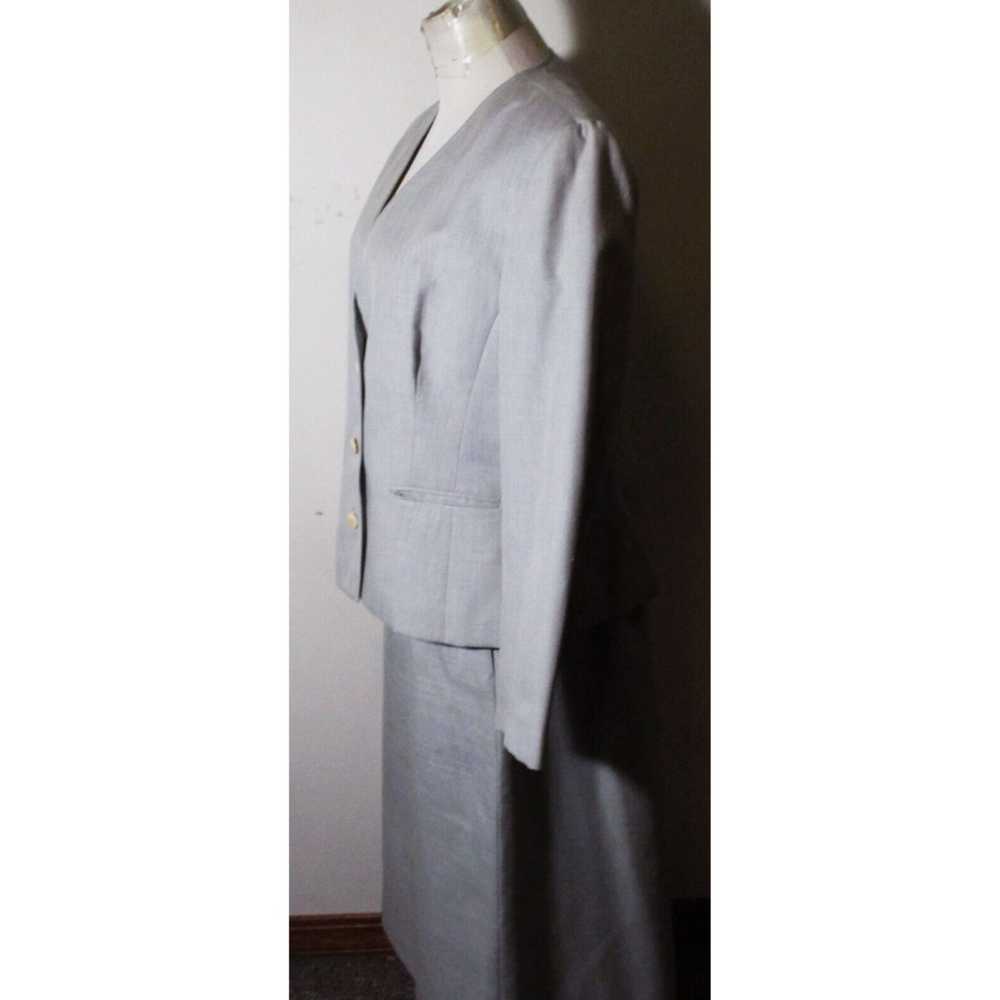 Vintage Elegant Petite Sophisticate Gray Silk Ble… - image 4