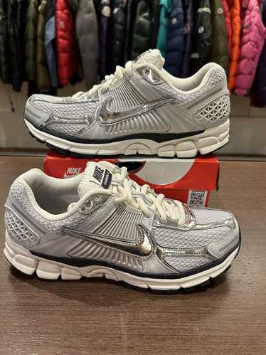 Nike Nike Zoom Vomero 5 ‘Chrome’